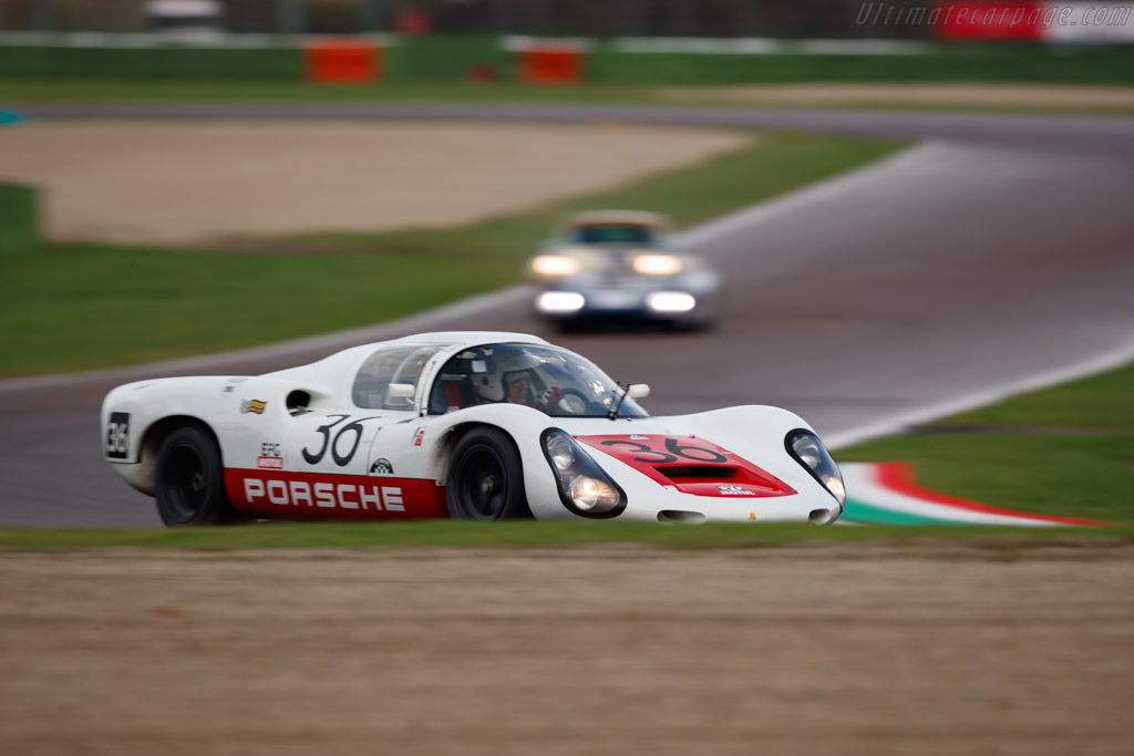 Porsche 910 - Chassis: 910-005 - Driver: Uwe Bruschnik - 2018 Imola Classic