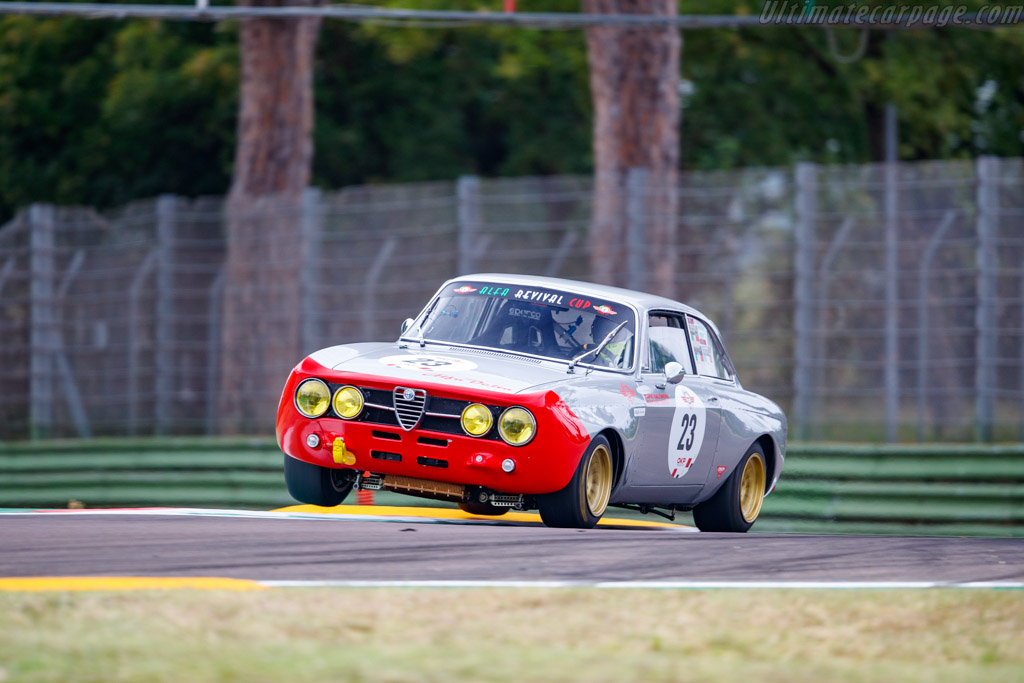 Alfa Romeo GTAm - Chassis: AR2420631 - Driver: Mario Salomone / Giacomo Barri - 2025 Imola Classic