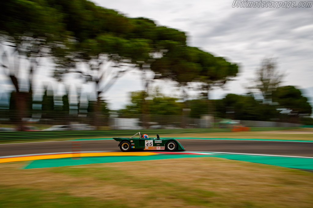 Chevron B19 - Chassis: B19-71-34 - Driver: Gianluigi Candiani / Frédéric Rouvier - 2025 Imola Classic
