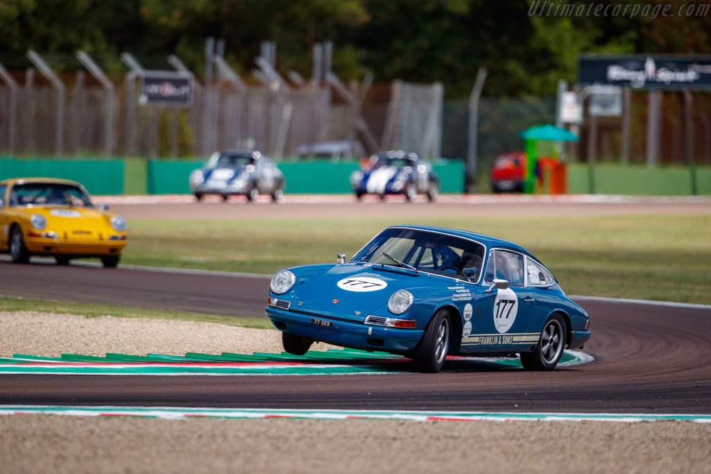 Porsche 911  - Driver: Seb Perez / Christian Albrecht - 2025 Imola Classic
