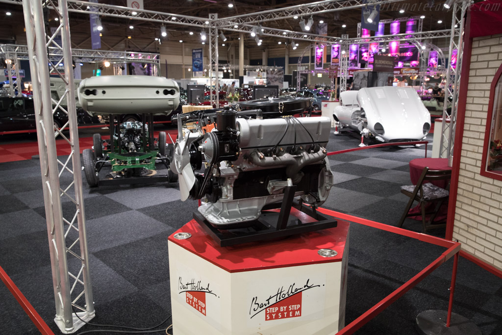 V8   - 2018 Interclassics Maastricht