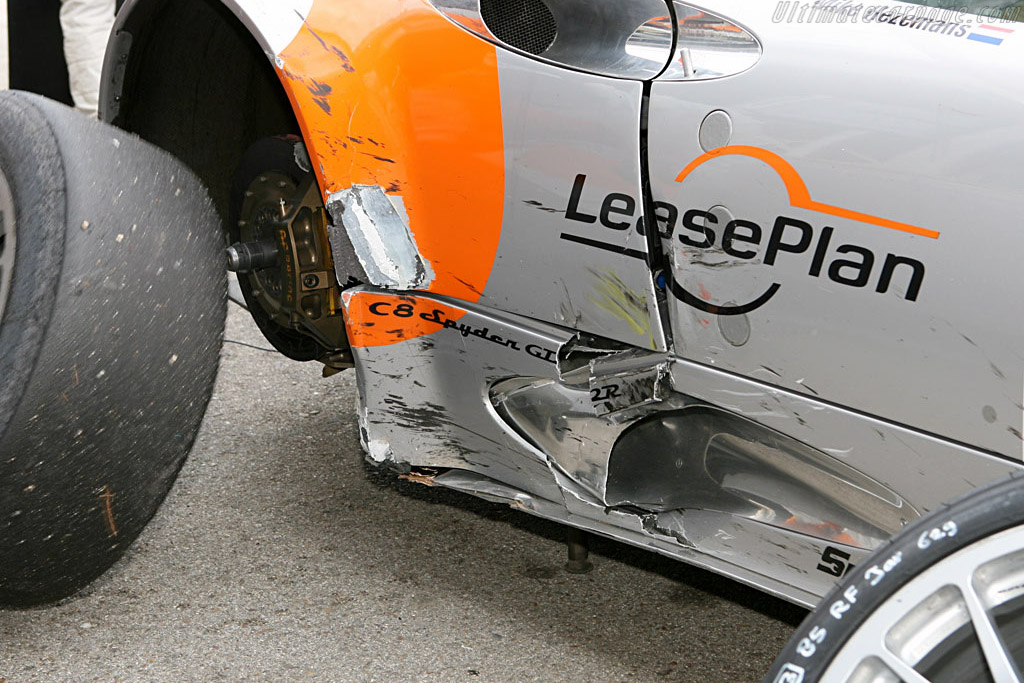 Battle scars - Chassis: XL9GB11HX50363097 - Entrant: Spyker Squadron - 2006 Le Mans Series Jarama 1000 km