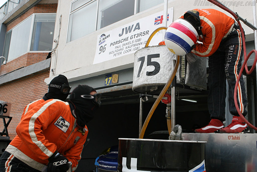 Fill me up Scottie   - 2006 Le Mans Series Jarama 1000 km