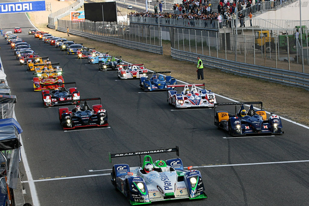 Off they go - Chassis: 15 - Entrant: Pescarolo Sport - 2006 Le Mans Series Jarama 1000 km