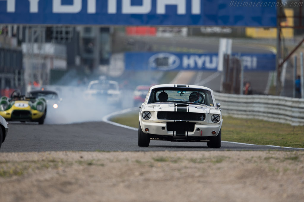 Ford Shelby Mustang GT350R - Chassis: SFM5R096 - Driver: Claude Nahum / Bernard Thuner - 2016 Jarama Classic