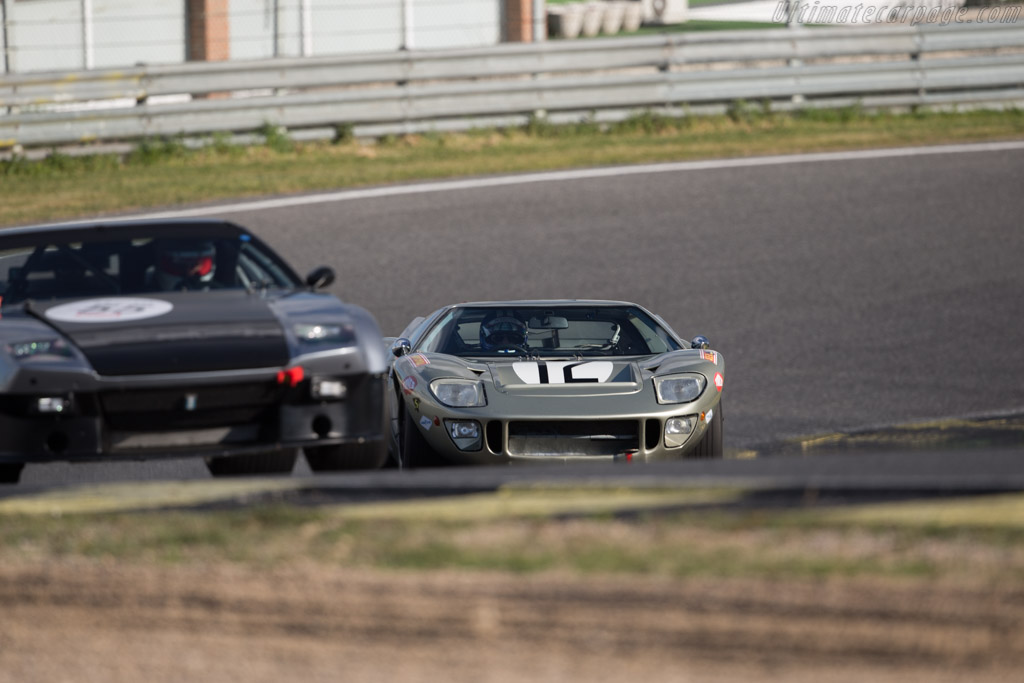 Ford GT40 - Chassis: GT40P/1078 - Driver: Claude Nahum - 2017 Jarama Classic