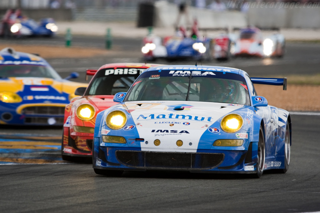 A mixed bag - Chassis: WP0ZZZ99Z9S799912  - 2009 24 Hours of Le Mans
