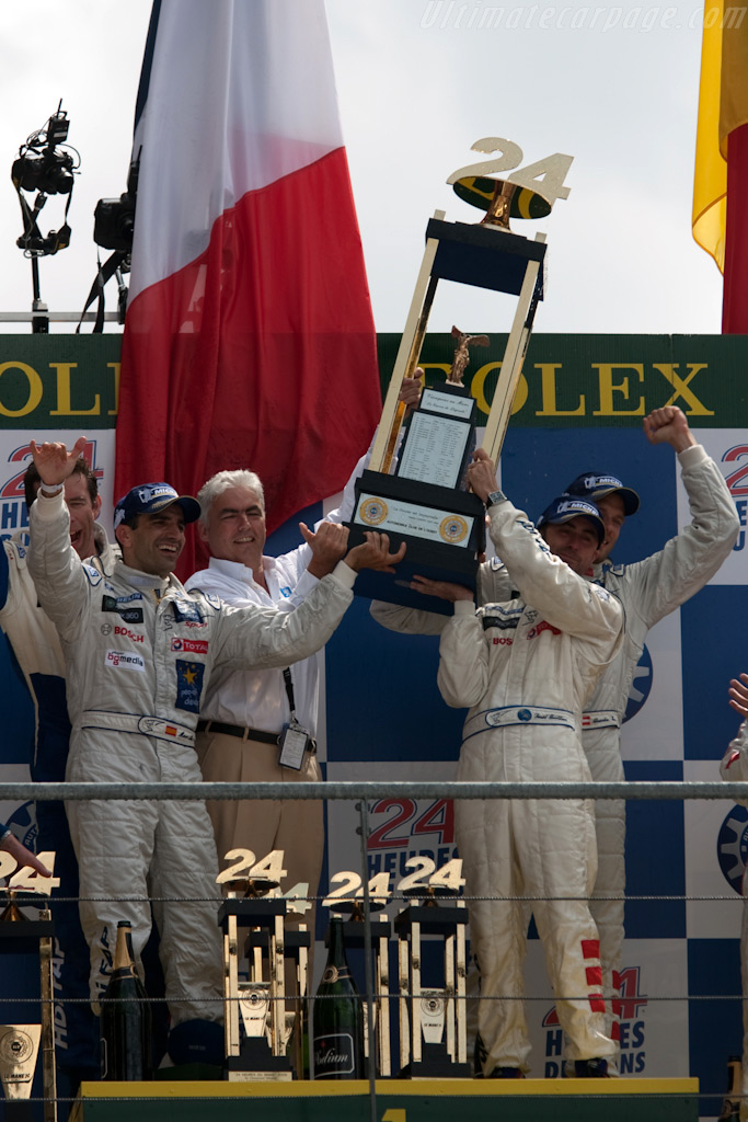 The big trophy   - 2009 24 Hours of Le Mans