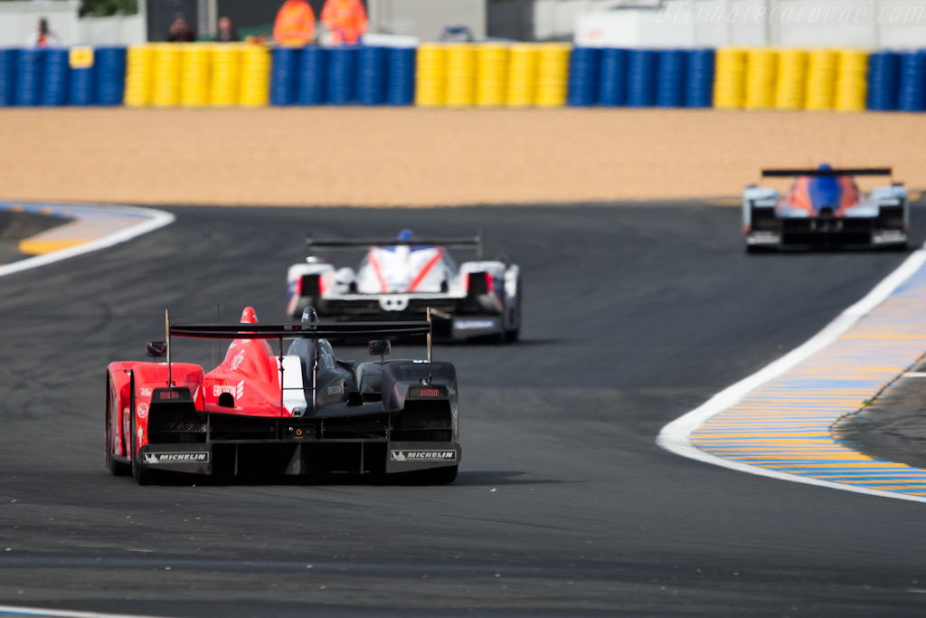 The run up to the Dunlop chicane - Chassis: LC70-11  - 2009 24 Hours of Le Mans
