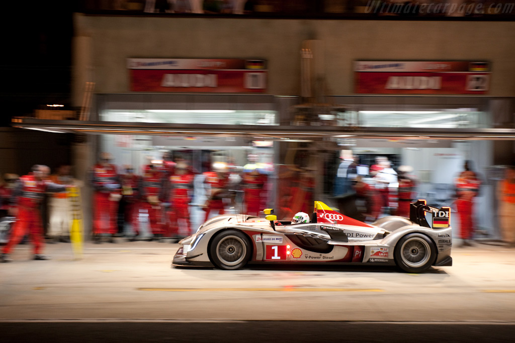 There's Nishy - Chassis: 105  - 2009 24 Hours of Le Mans