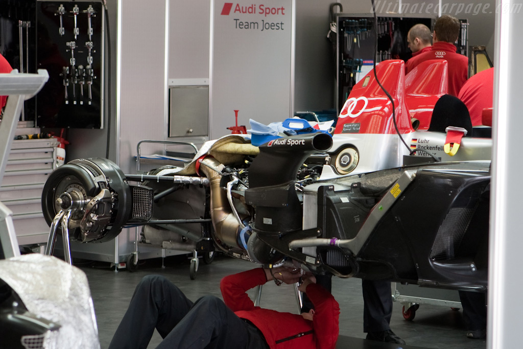 Tight packaging - Chassis: 104  - 2009 24 Hours of Le Mans