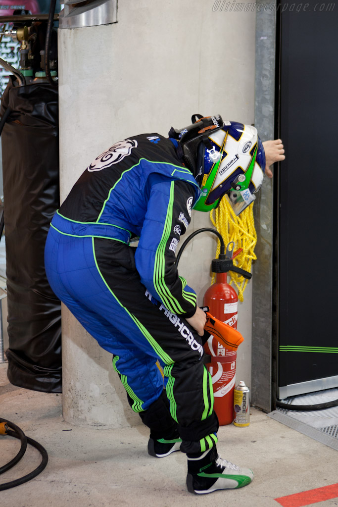 Marino Franchitti testing pit structure   - 2010 24 Hours of Le Mans