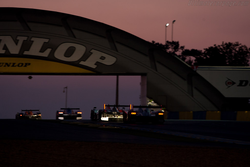 Two Audis - Chassis: 203  - 2010 24 Hours of Le Mans
