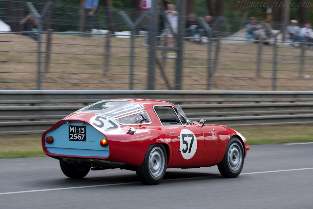 Alfa Romeo TZ - Chassis: AR10511 750011  - 2011 24 Hours of Le Mans