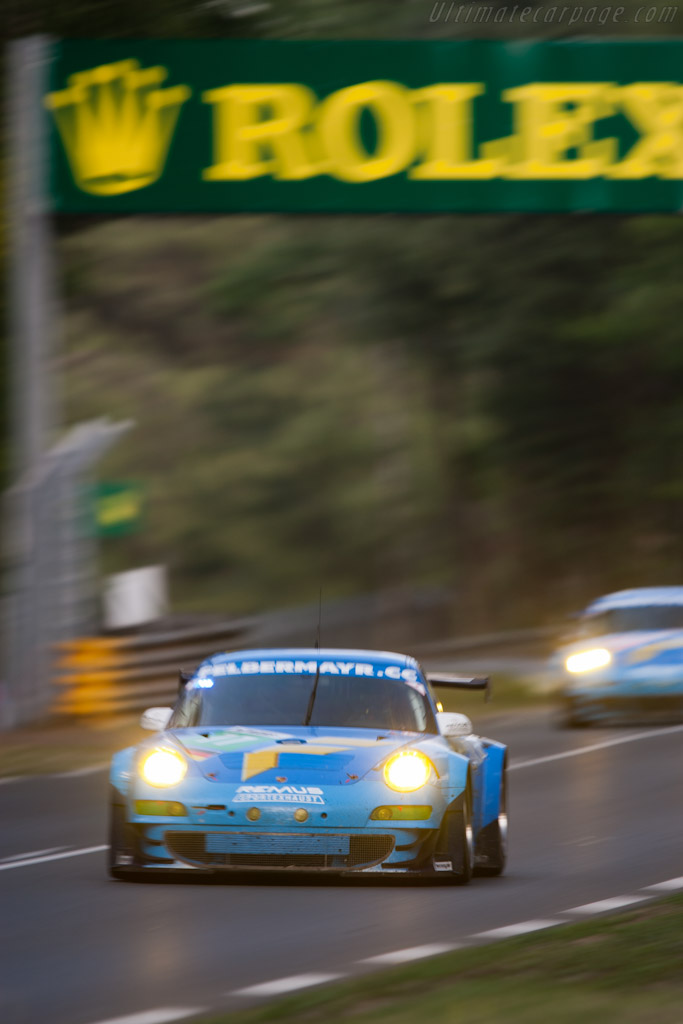Felbermayr Porsches - Chassis: WP0ZZZ99ZBS799911b  - 2011 24 Hours of Le Mans
