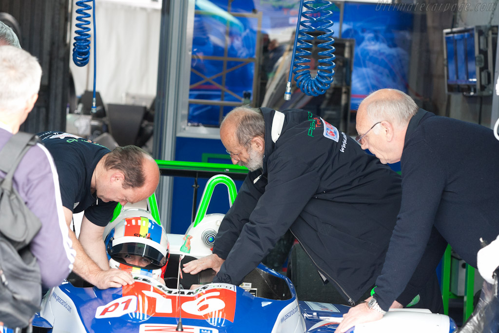 Henri Pescarolo - Chassis: 01-08  - 2011 24 Hours of Le Mans