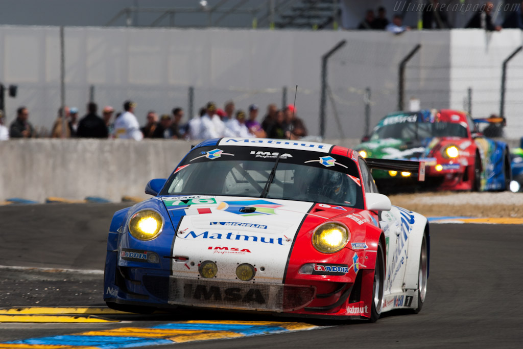 Hopping Porsches - Chassis: WP0ZZZ99Z9S799915  - 2011 24 Hours of Le Mans