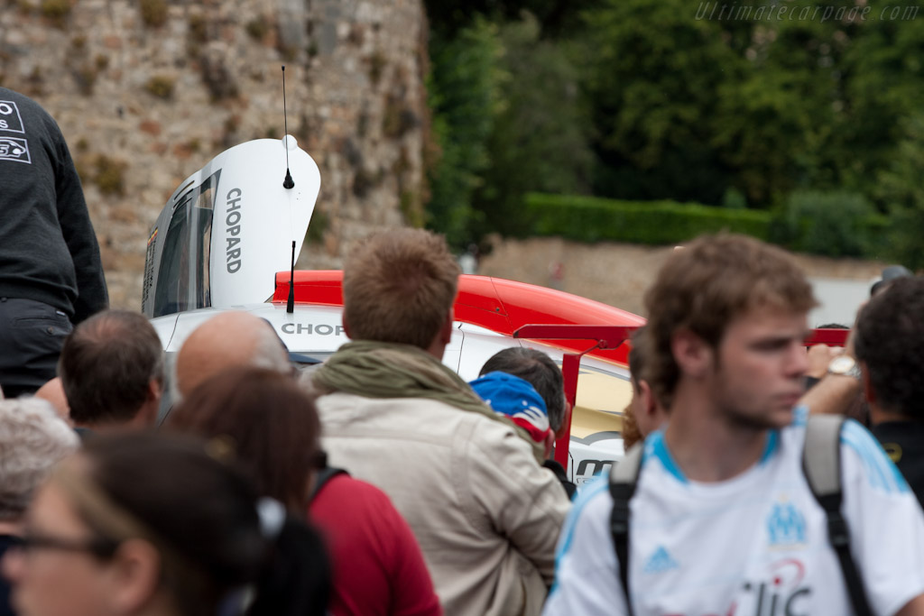 Kronos Lola-Aston arriving - Chassis: B1060-HU01S  - 2011 24 Hours of Le Mans