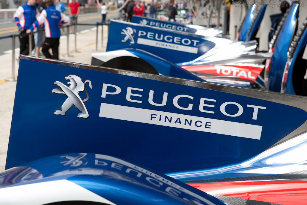 Peugeot fins   - 2011 24 Hours of Le Mans