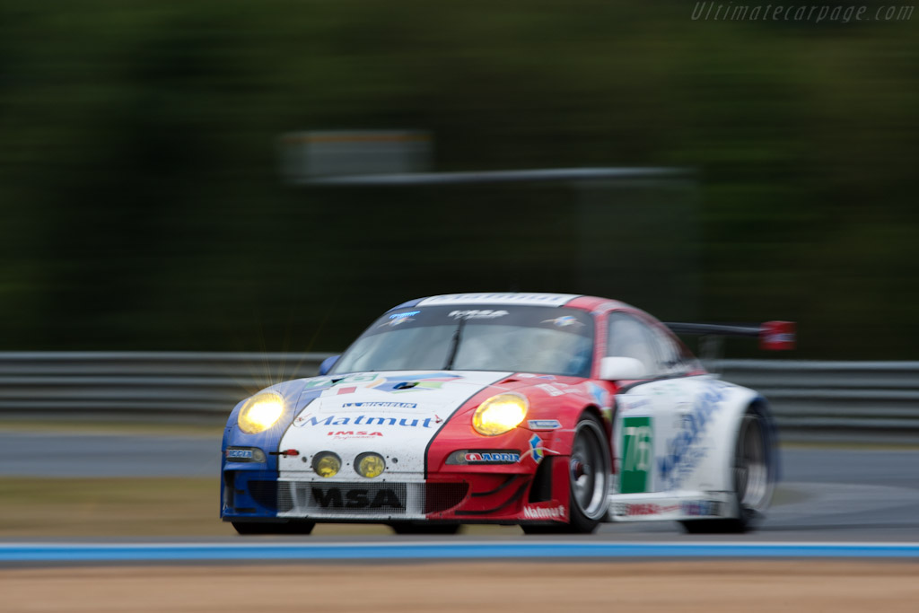 Porsche 997 GT3 RSR - Chassis: WP0ZZZ99Z9S799915  - 2011 24 Hours of Le Mans