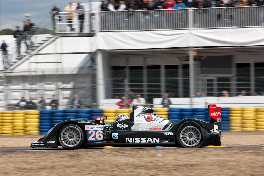 Puncture - Chassis: 05  - 2011 24 Hours of Le Mans