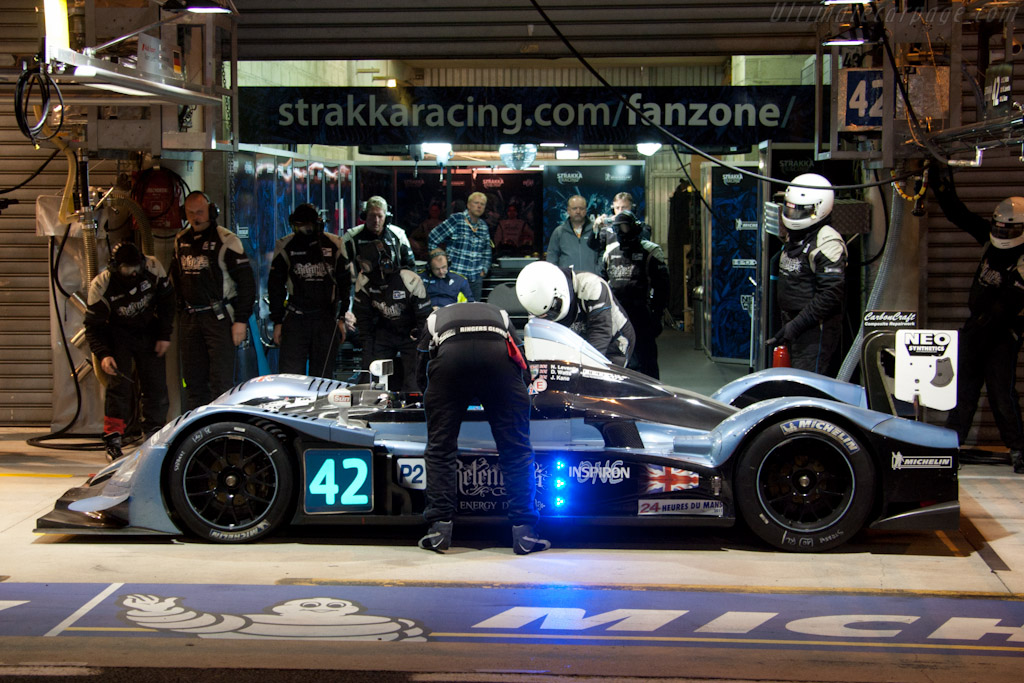 Strakka stop - Chassis: LC70-9  - 2011 24 Hours of Le Mans