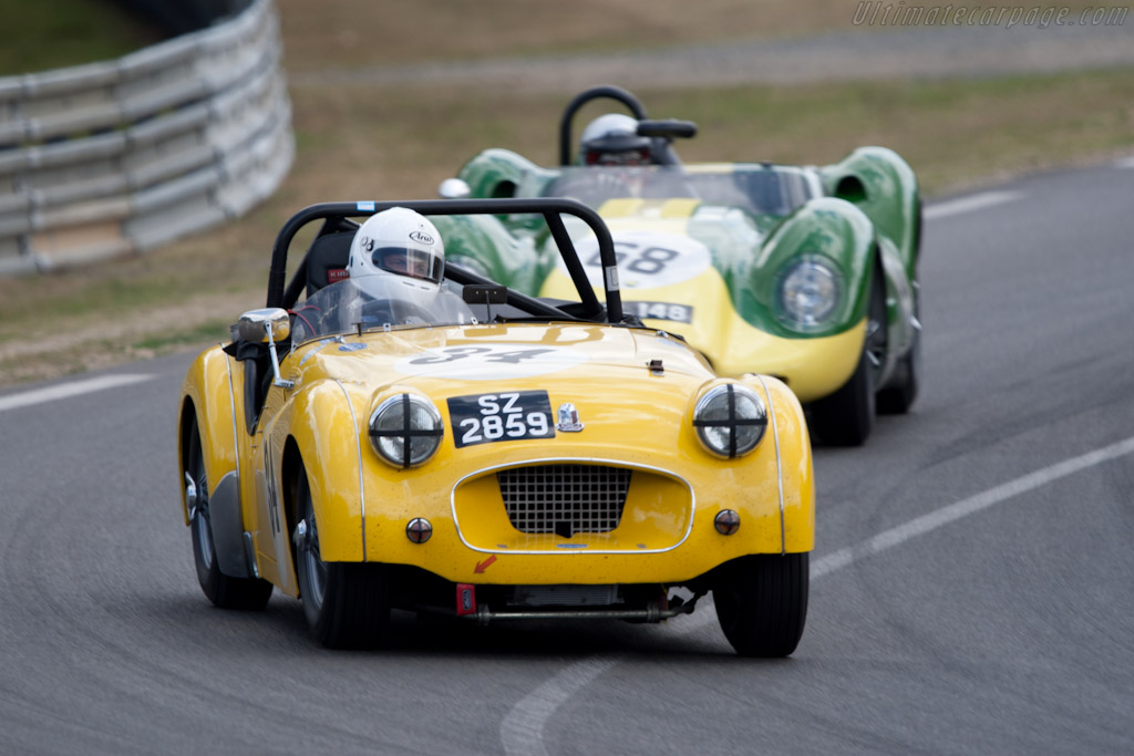 Triumph TR2   - 2011 24 Hours of Le Mans