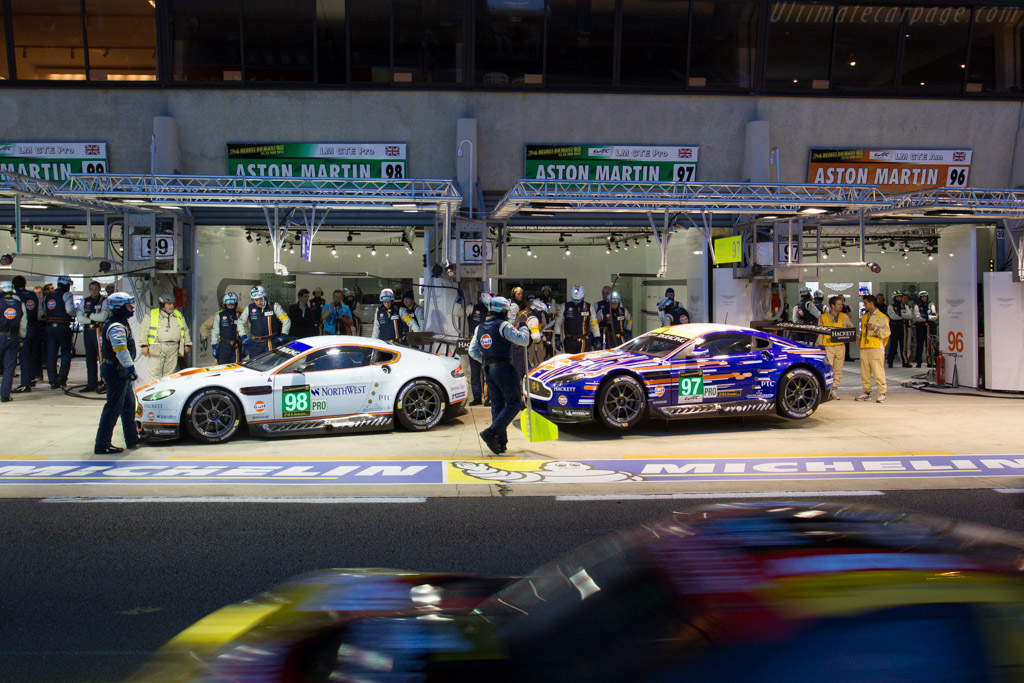 Aston Martin V8 Vantage GTE - Chassis: GTE-003  - 2013 24 Hours of Le Mans