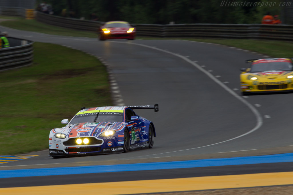 Aston Martin V8 Vantage GTE - Chassis: GTE-002  - 2013 24 Hours of Le Mans