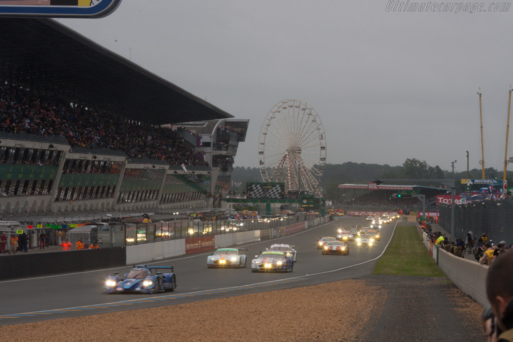 Off they go   - 2013 24 Hours of Le Mans