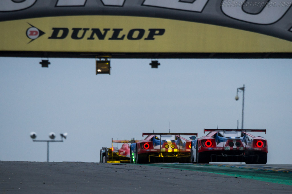 Ford GT  - Entrant: Ford Chip Ganassi Team UK - Driver: Marino Franchitti / Andy Priaulx / Harry Tincknell - 2016 24 Hours of Le Mans