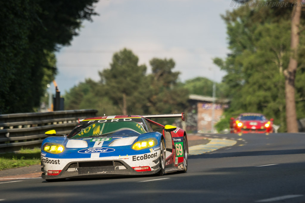 Ford GT  - Entrant: Ford Chip Ganassi Team USA - Driver: Richard Westbrook / Ryan Briscoe / Scott Dixon - 2016 24 Hours of Le Mans