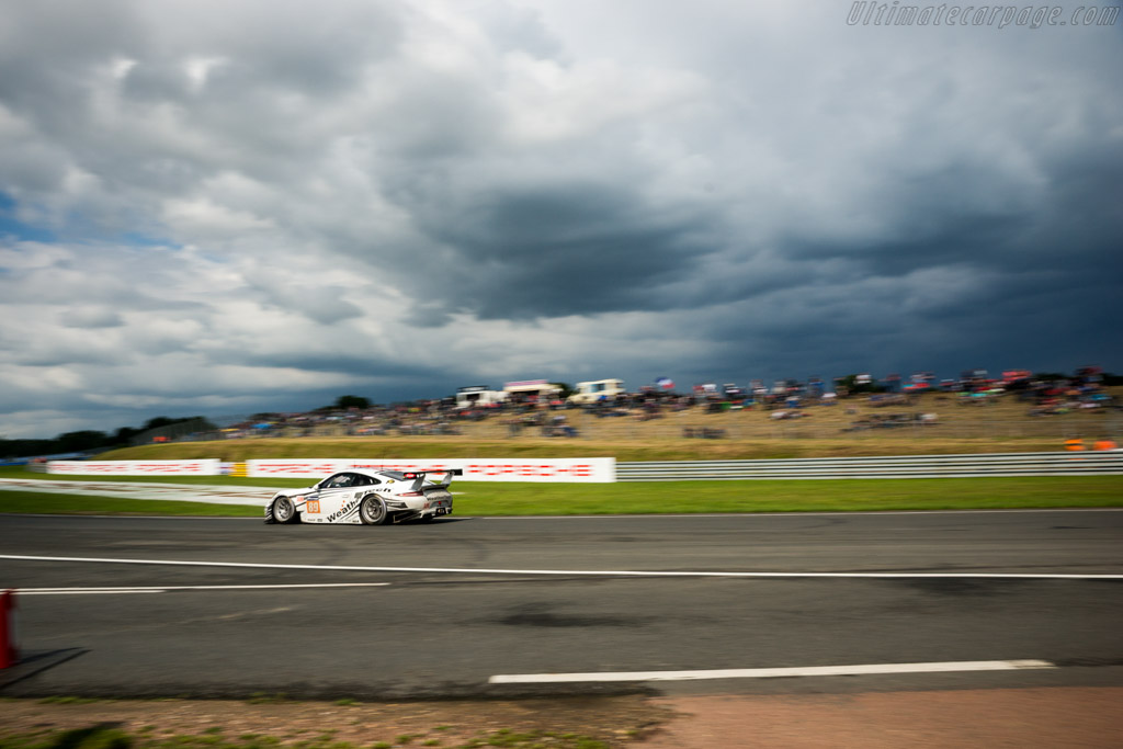 Porsche 911 RSR  - Entrant: Proton Competition - Driver: Cooper MacNeil / Leh Keen / Marc Miller - 2016 24 Hours of Le Mans