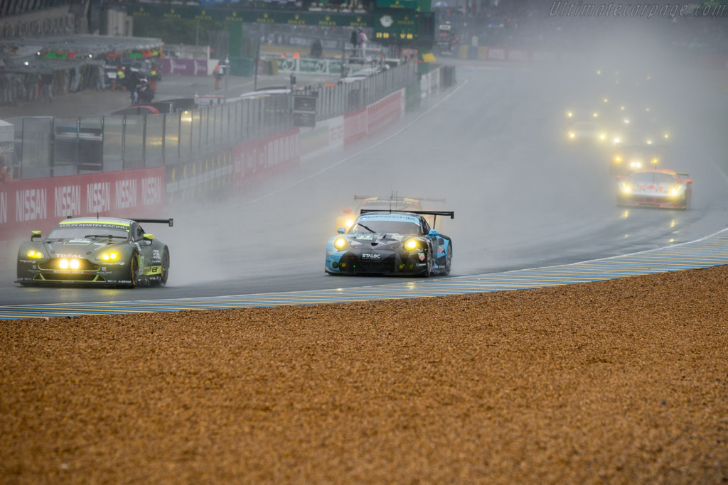 Porsche 911 RSR  - Entrant: Dempsey-Proton Racing - Driver: Richard Lietz / Michael Christensen / Philipp Eng - 2016 24 Hours of Le Mans