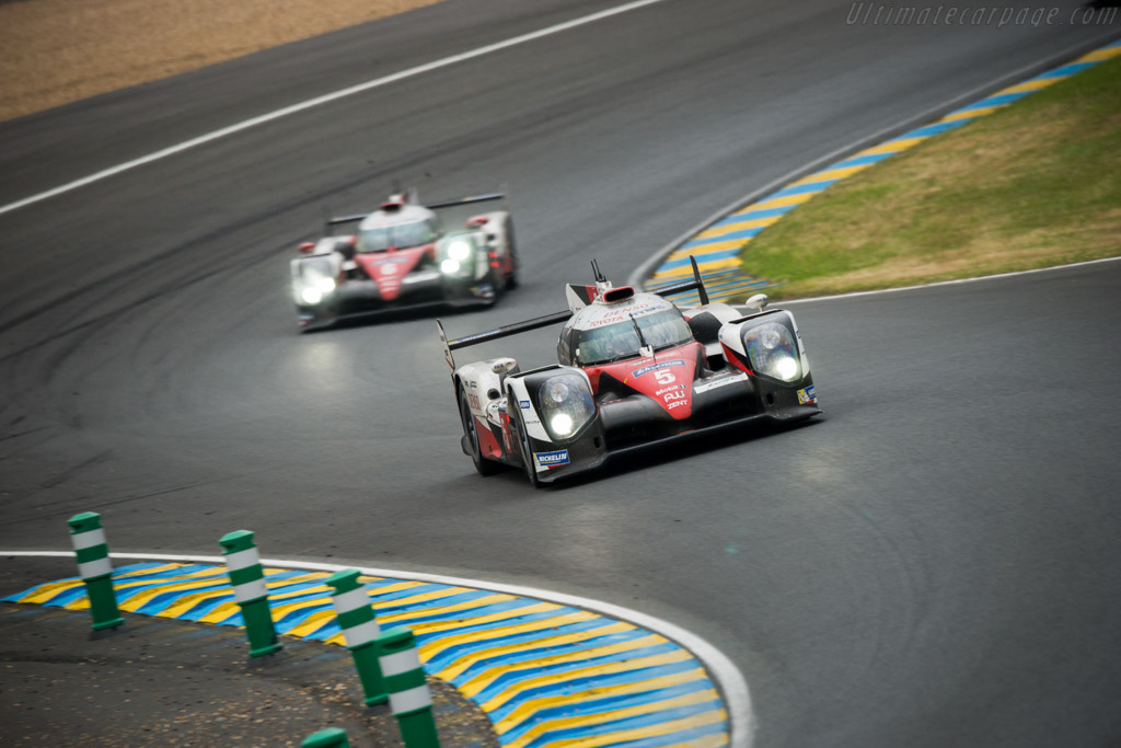 Toyota TS050 Hybrid - Chassis: 16-01 - Entrant: Toyota Gazoo Racing - Driver: Anthony Davidson / Sebastien Buemi / Kazuki Nakajima - 2016 24 Hours of Le Mans