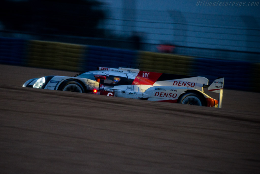 Toyota TS050 Hybrid - Chassis: 16-04 - Entrant: Toyota Gazoo Racing - Driver: Stephane Sarrazin / Michael Conway / Kamui Kobayashi - 2016 24 Hours of Le Mans