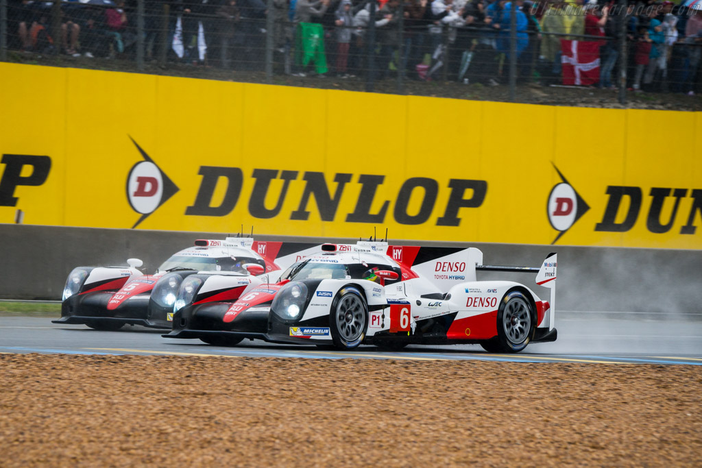 Toyota TS050 Hybrid - Chassis: 16-04 - Entrant: Toyota Gazoo Racing - Driver: Stephane Sarrazin / Michael Conway / Kamui Kobayashi - 2016 24 Hours of Le Mans