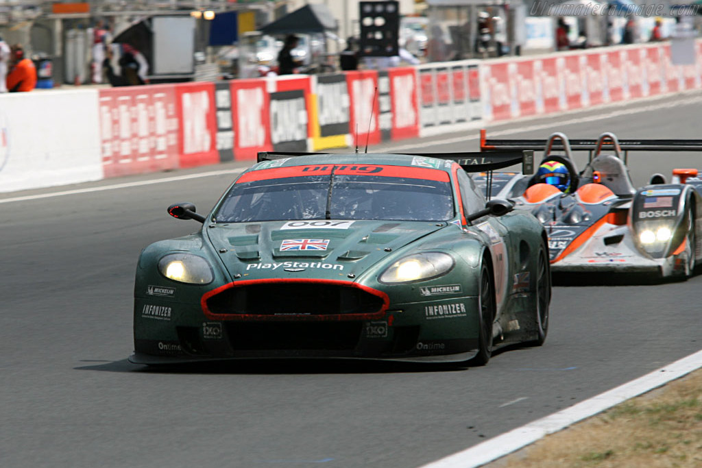 Battered but still running at the end - Chassis: DBR9/3 - Entrant: Aston Martin Racing - 2006 24 Hours of Le Mans