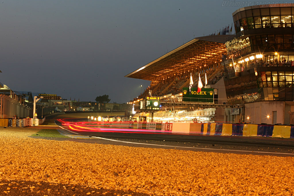 Into the night   - 2006 24 Hours of Le Mans