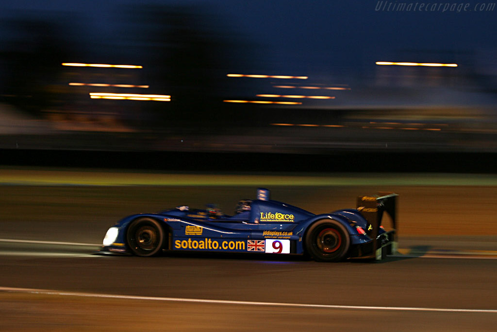 Into the night - Chassis: CA06/H - 001 - Entrant: Creation Autosportif ltd. - 2006 24 Hours of Le Mans