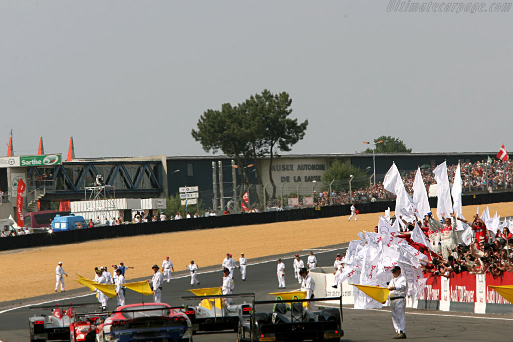 Sea of flags   - 2006 24 Hours of Le Mans