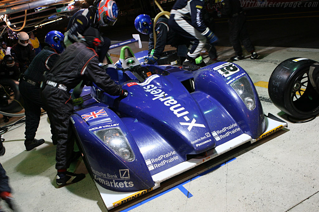 Barbosa out, Hall in - Chassis: 01-04 - Entrant: Rollcentre Racing - 2007 24 Hours of Le Mans
