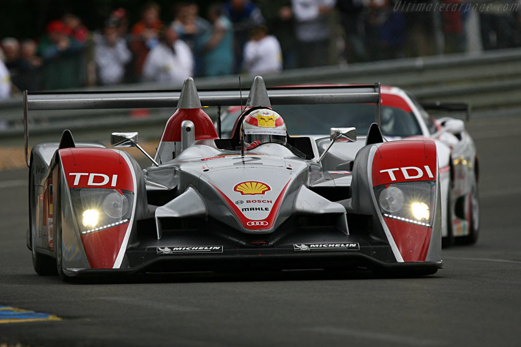 Capello still with four wheels through Indianapolis - Chassis: 204 - Entrant: Audi Sport North America - 2007 24 Hours of Le Mans