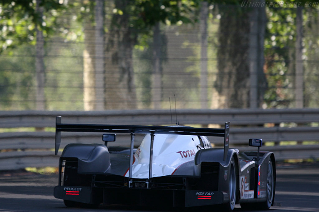Peugeot into the forest - Chassis: 908-03 - Entrant: Team Peugeot Total - 2007 24 Hours of Le Mans