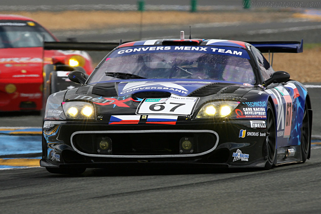 The old warhorse ahead of a fresh one - Chassis: CRD 09 - Entrant: Convers Menx Team - 2007 24 Hours of Le Mans