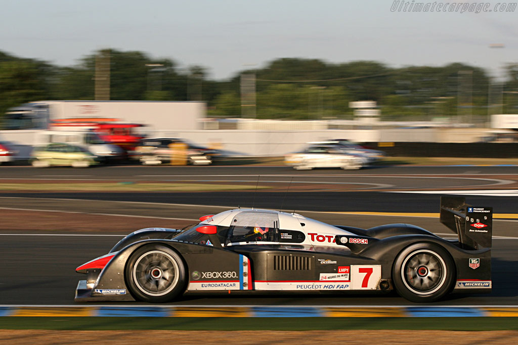 Villeneuve chasing Graham Hill's record - Chassis: 908-02 - Entrant: Team Peugeot Total - 2007 24 Hours of Le Mans