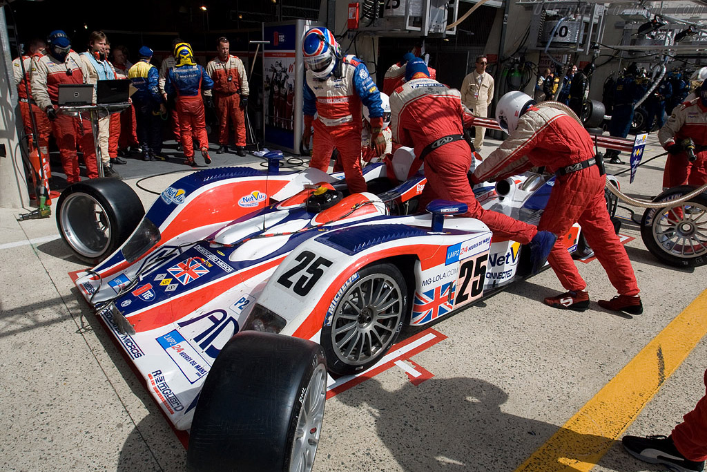 Erdos out, Newton in - Chassis: B0540-HU05 - Entrant: RML - 2008 24 Hours of Le Mans