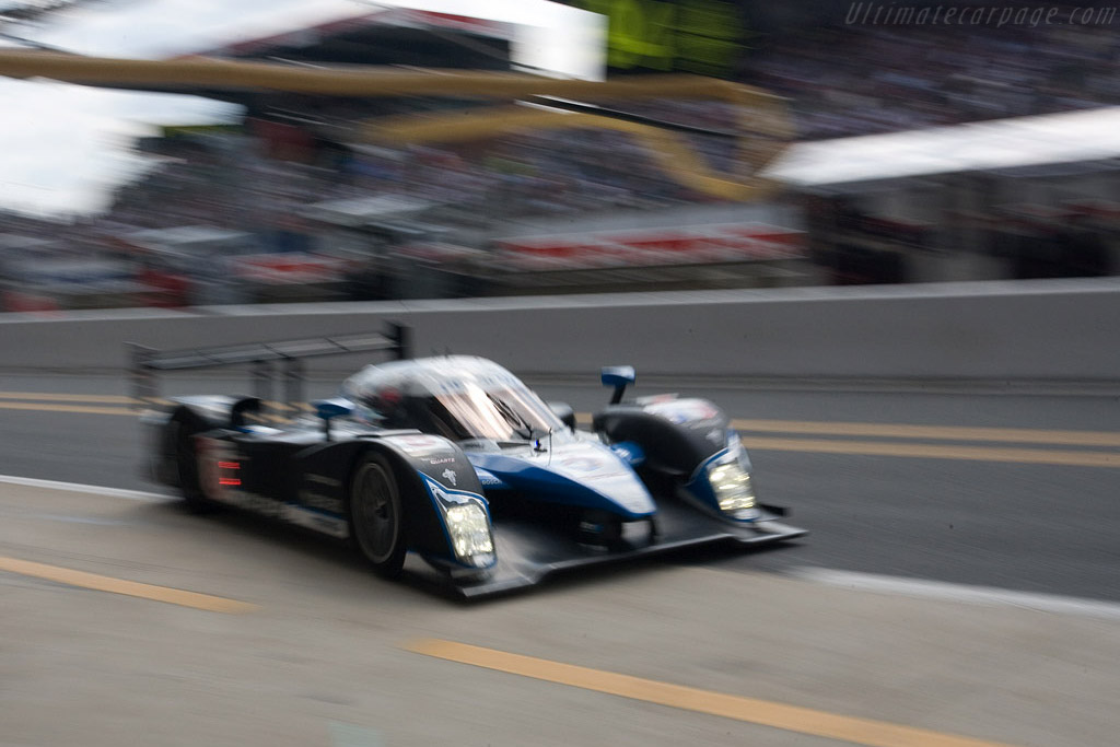 Incoming! - Chassis: 908-03 - Entrant: Team Peugeot Total - 2008 24 Hours of Le Mans