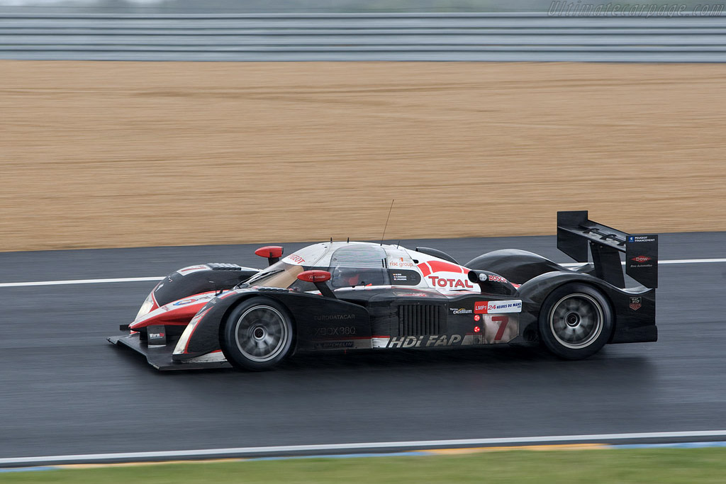Minassian in the wet on slicks - Chassis: 908-05 - Entrant: Team Peugeot Total - 2008 24 Hours of Le Mans