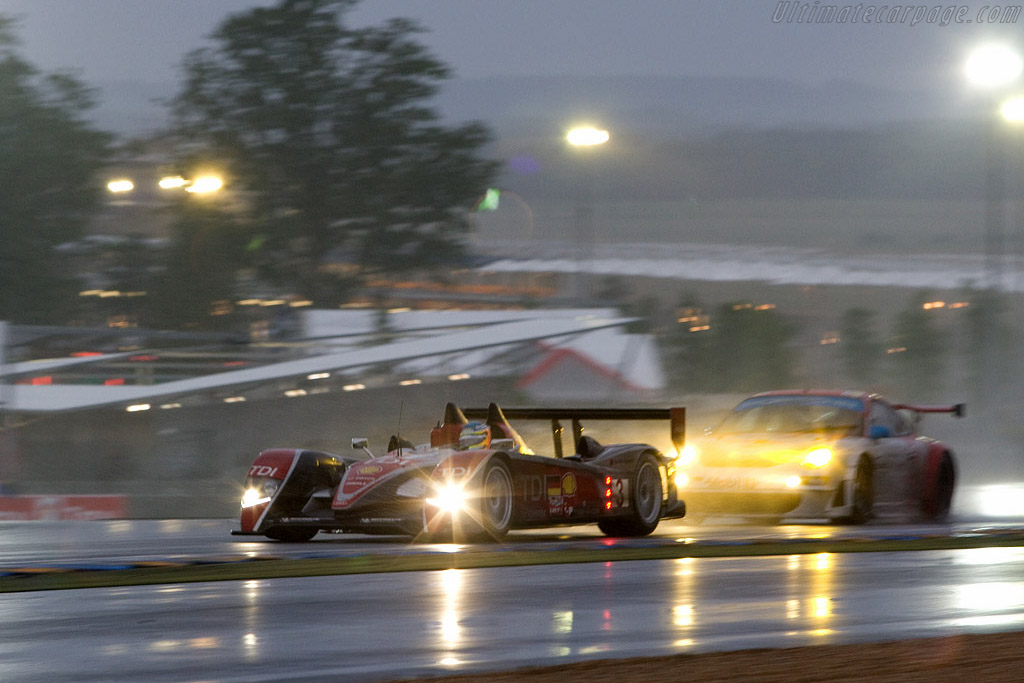 The Audi's excelled in these treacherous conditions - Chassis: 302 - Entrant: Audi Sport Team Joest - 2008 24 Hours of Le Mans